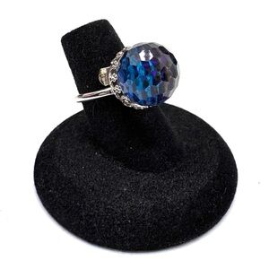 Rare Sarah Coventry Blue Bermuda Adjustable Ring 1970 Faceted Glass Sphere